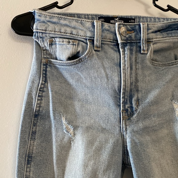 Hollister Jeans ultra high rise mom jean - Picture 4 of 14